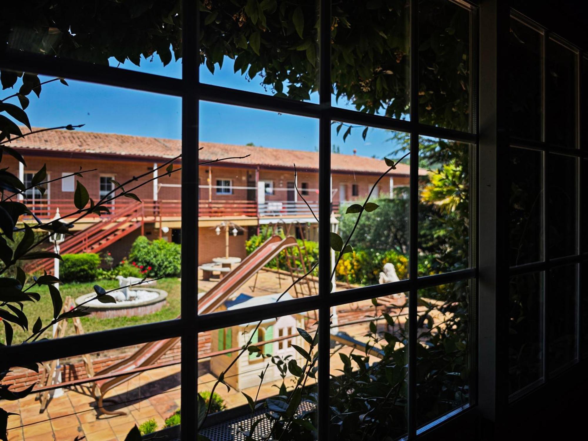 Espacio De Paz, Ideal Para Familias Villa Amalia La Llacuna المظهر الخارجي الصورة