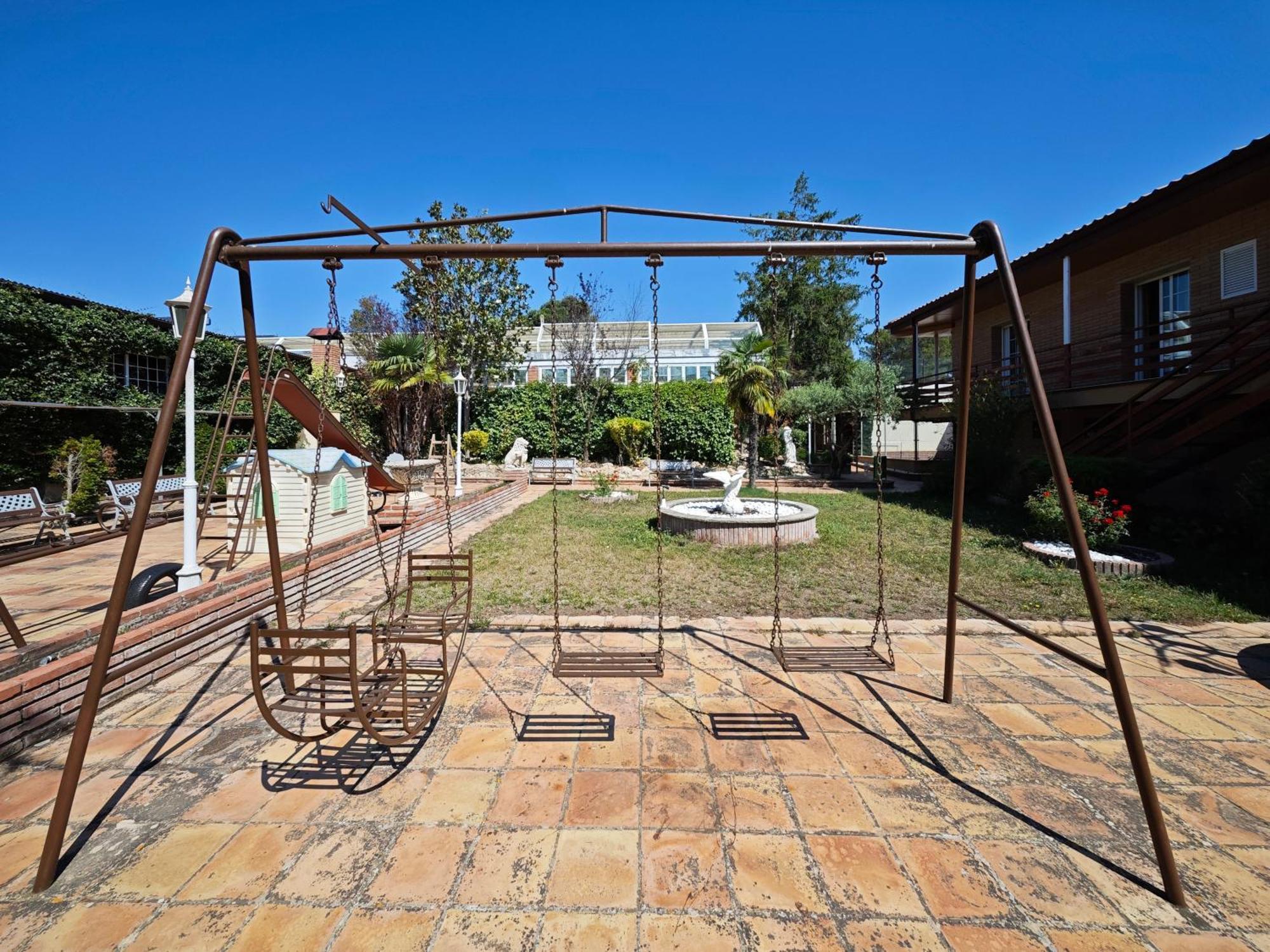Espacio De Paz, Ideal Para Familias Villa Amalia La Llacuna المظهر الخارجي الصورة